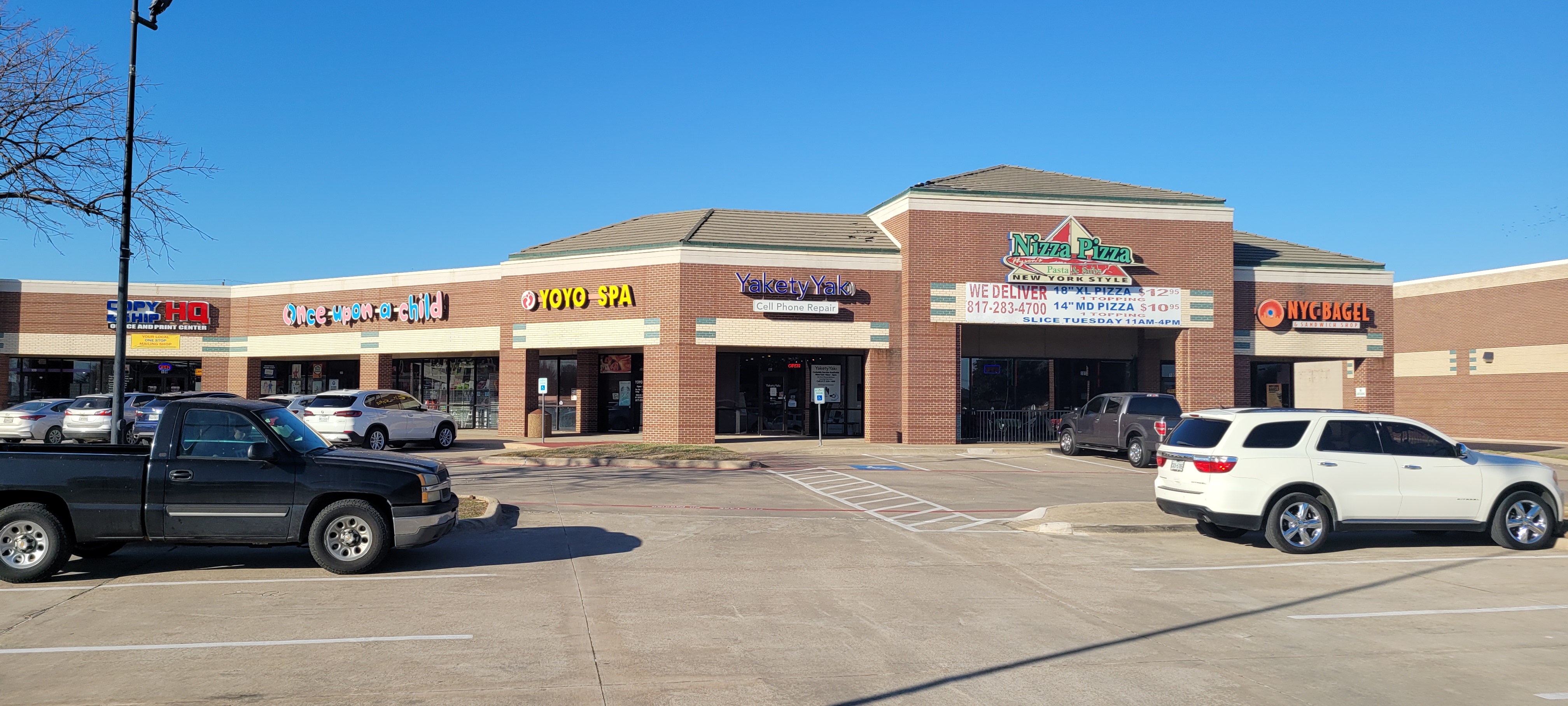 VISION COMMERCIAL BRINGS COLLEYVILLE SHOPPING CENTER TO 100% LEASED